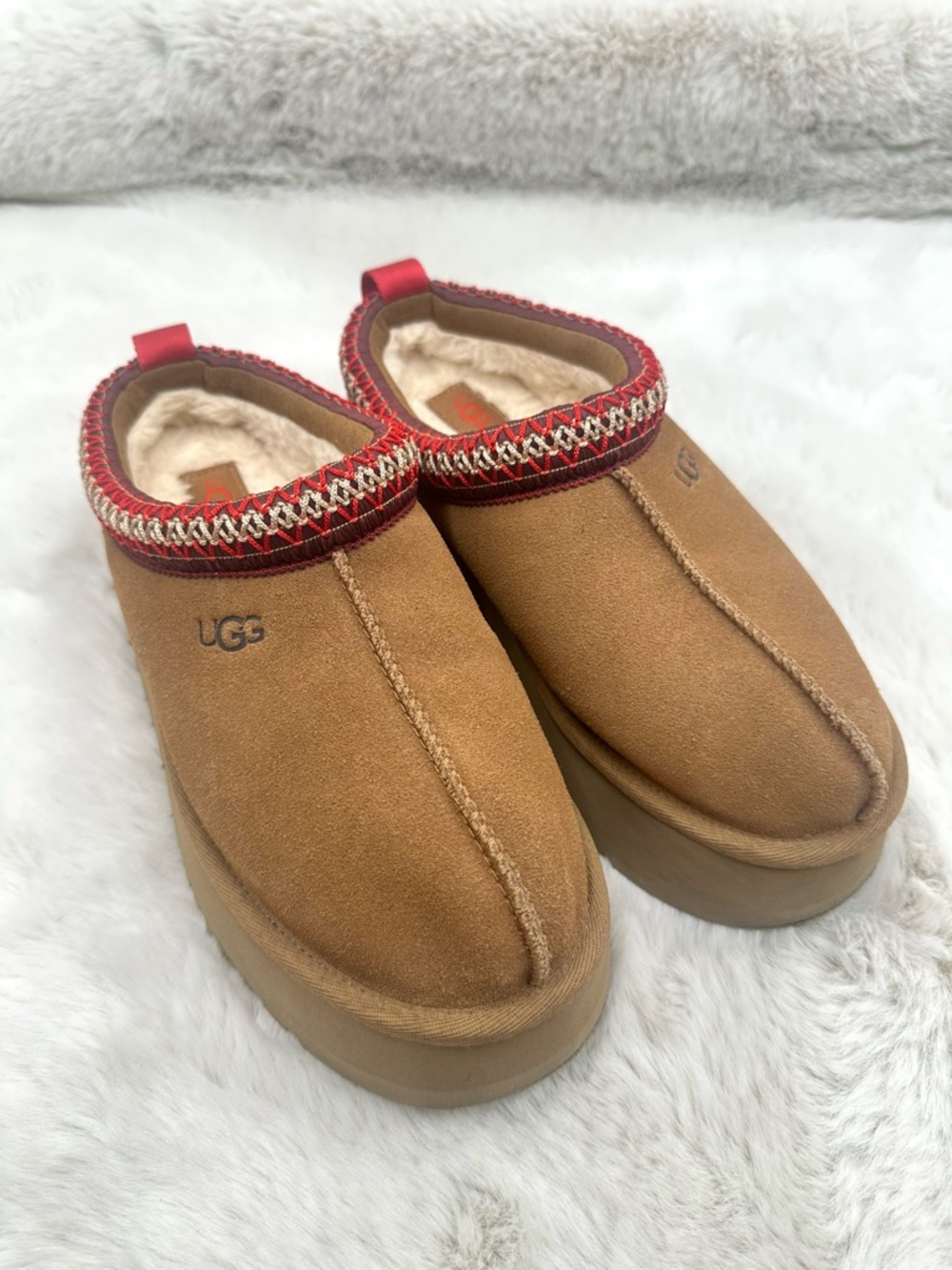 UGG Tazz Chestnut Platform Slippers Women size 7 Like New Cozy Clogs - Picture 3 of 14